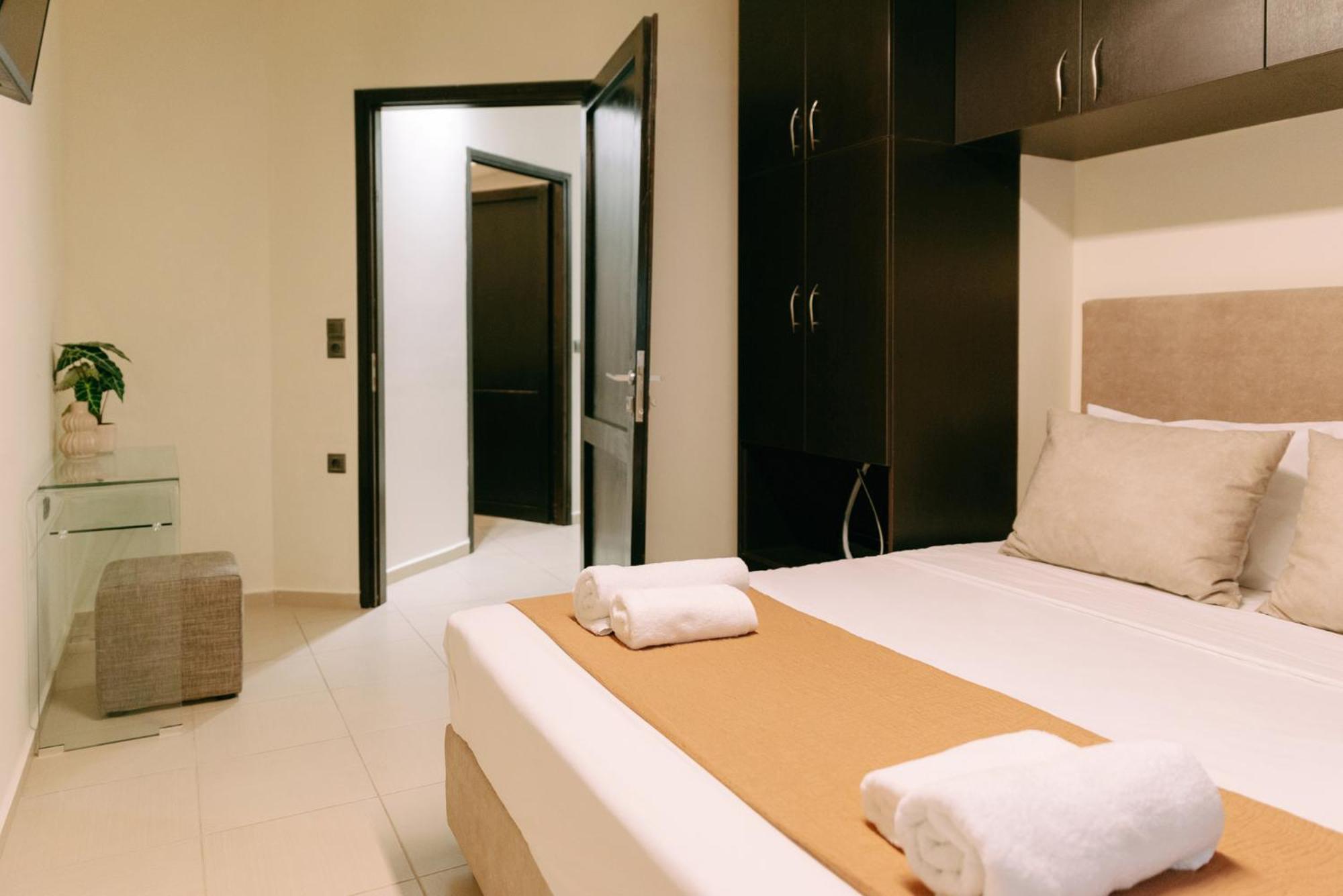 Ismini City Center Apartment Heraklion  Exterior photo